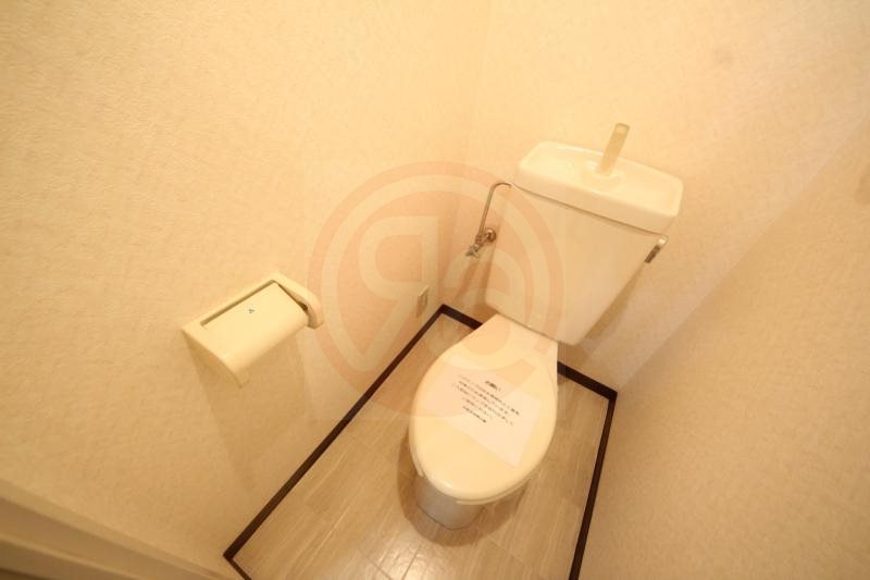 トイレ　清潔感のあるトイレです