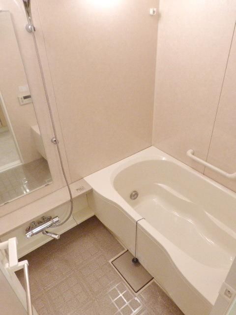 バス・シャワールーム　★お問い合わせはタウンハウジングまで★