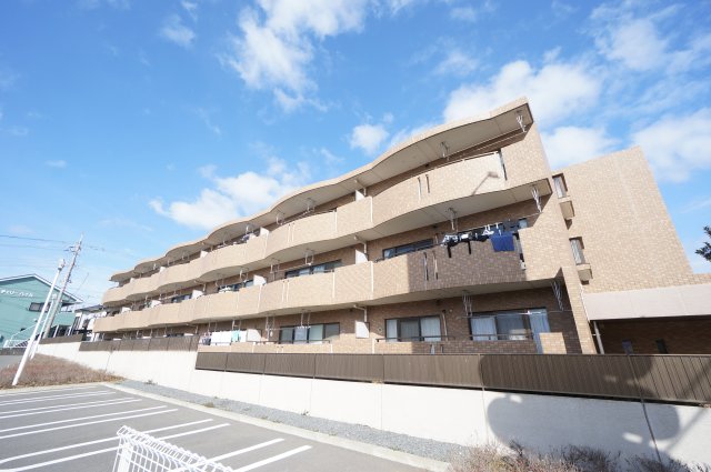 建物外観　物件、駅でお待ち合わせでのご案内歓迎！