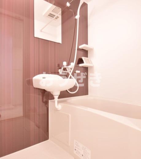 バス・シャワールーム　※同仕様参考写真