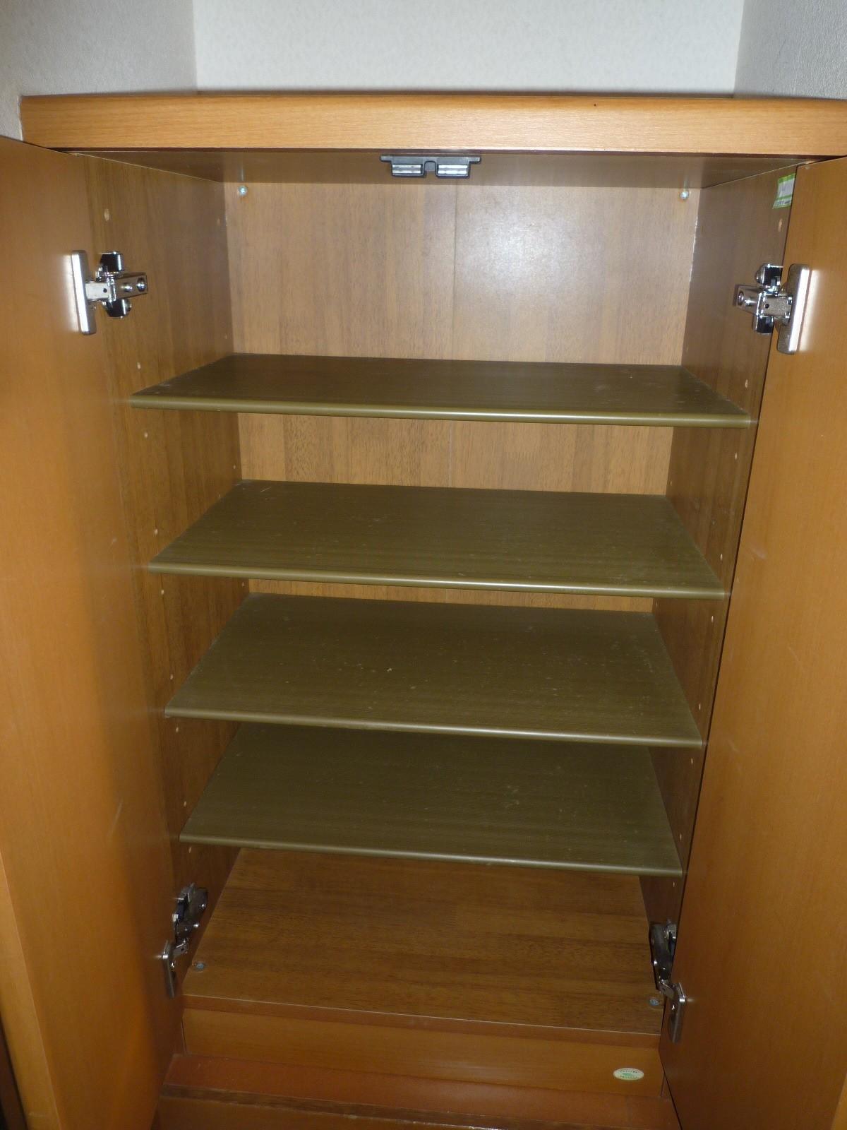 玄関　シューズボックス