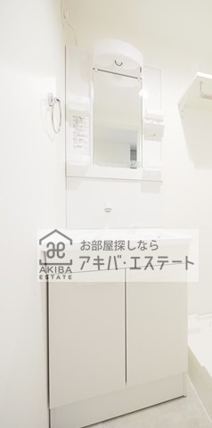 洗面設備　同一仕様写真