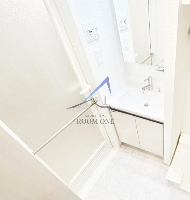 洗面設備　洗面台です。