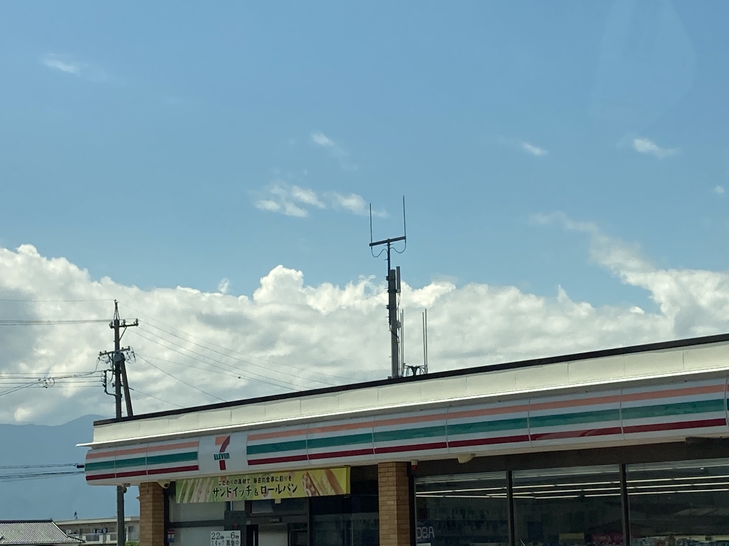 コンビニ　セブンイレブン 寿店（コンビニ）まで200m