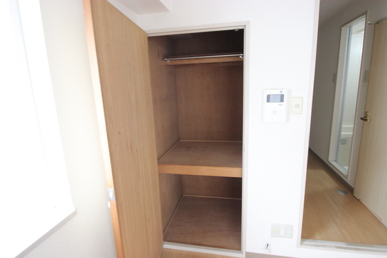 収納　※別号室の写真です