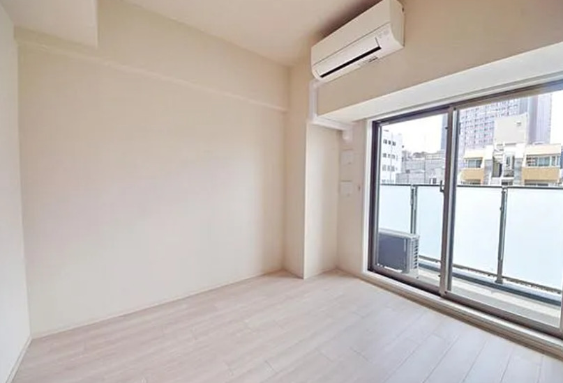 居室・リビング　※反転タイプの写真を使用しています。