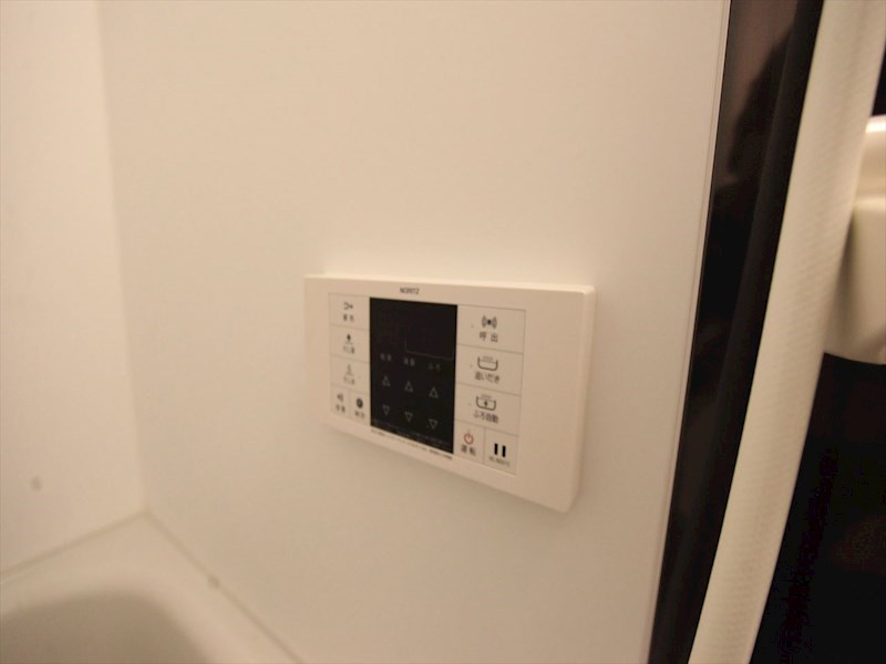 その他設備　給湯設備　追い焚き・オートバス機能完備