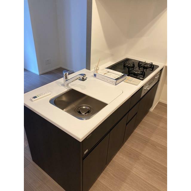 キッチン　※写真は同タイプ住戸です。