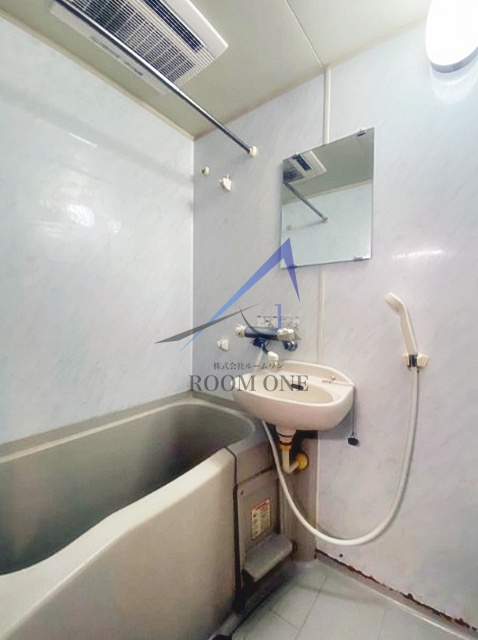 バス・シャワールーム　お風呂です。