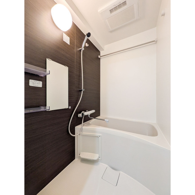 バス・シャワールーム　日々の疲れを癒すお風呂付です