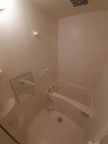 バス・シャワールーム　ゆったり過ごせるお風呂です