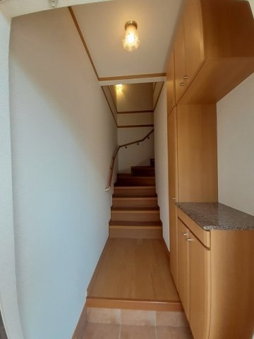 玄関　シンプルで使いやすい玄関です