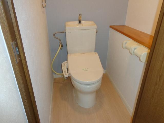 トイレ　シャワー付トイレ
