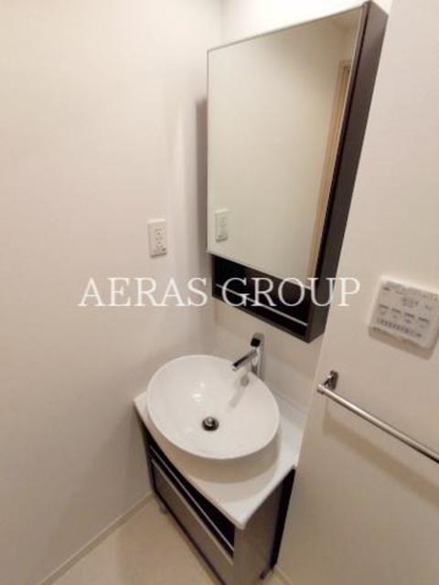 洗面設備　同仕様