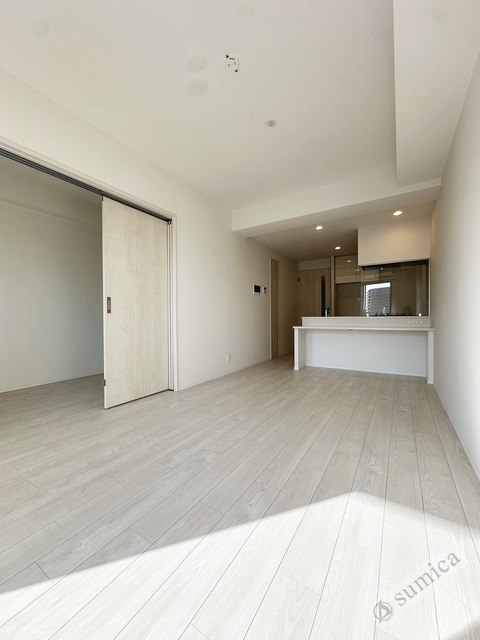 居室・リビング　ネットは無料で利用可能です♪♪