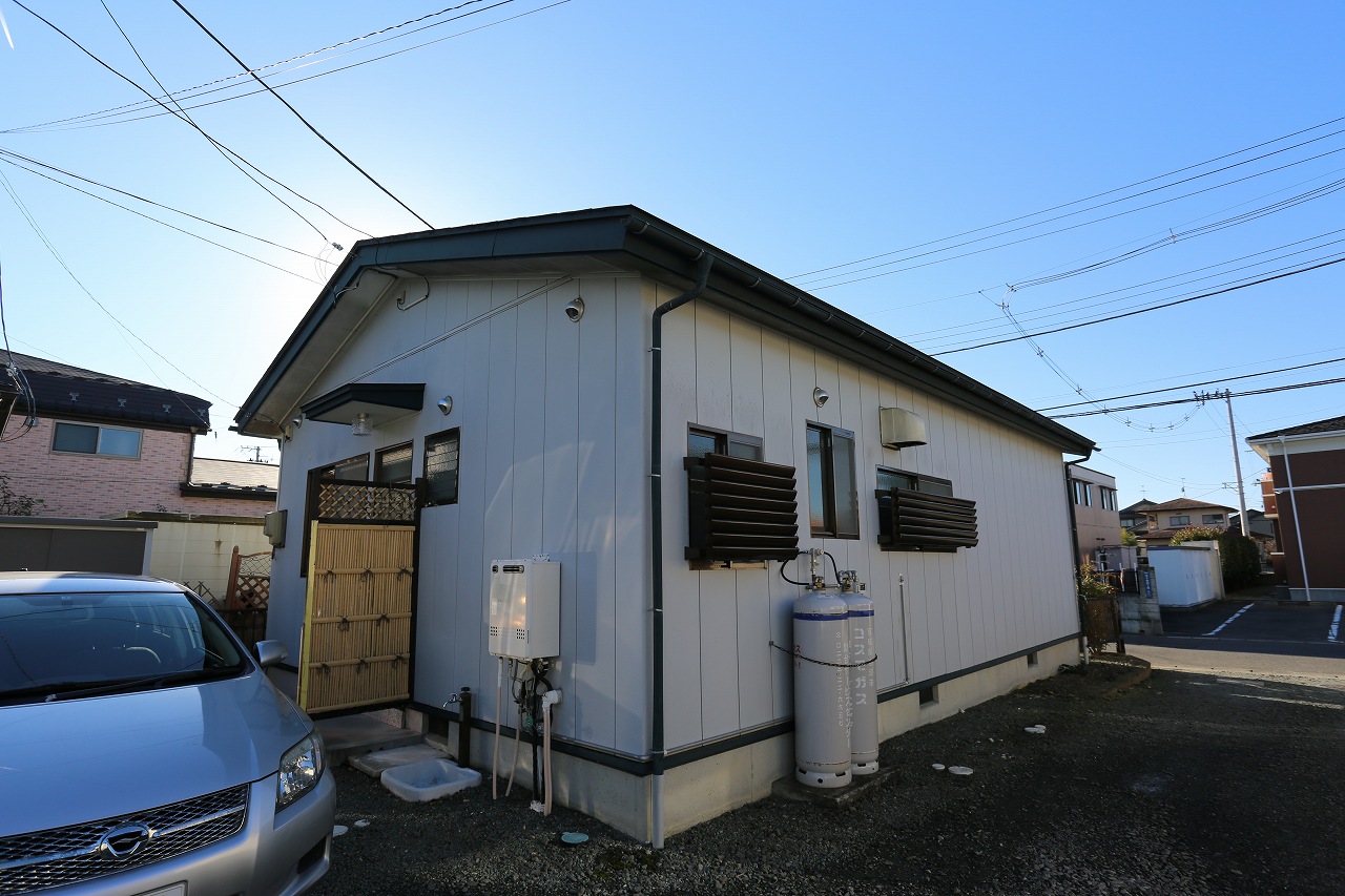 建物外観　閑静な住宅街
