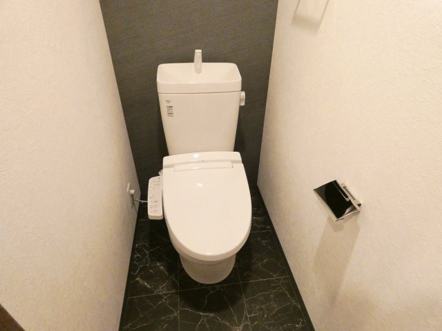 トイレ　イメージ