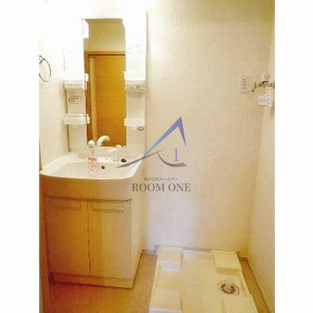 洗面設備　洗面台です。