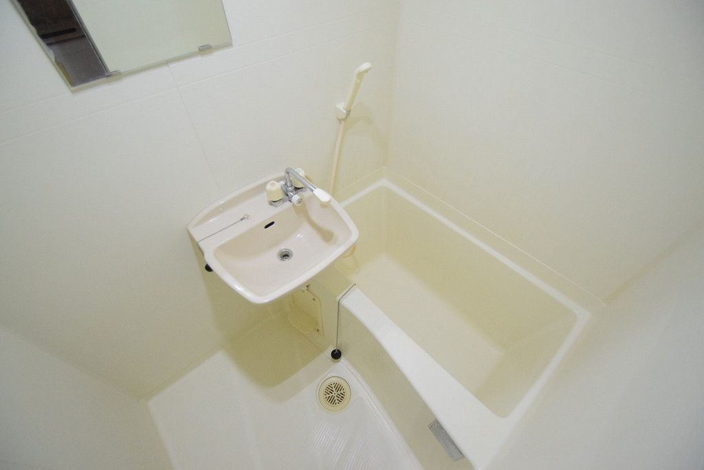 バス・シャワールーム　現況を優先