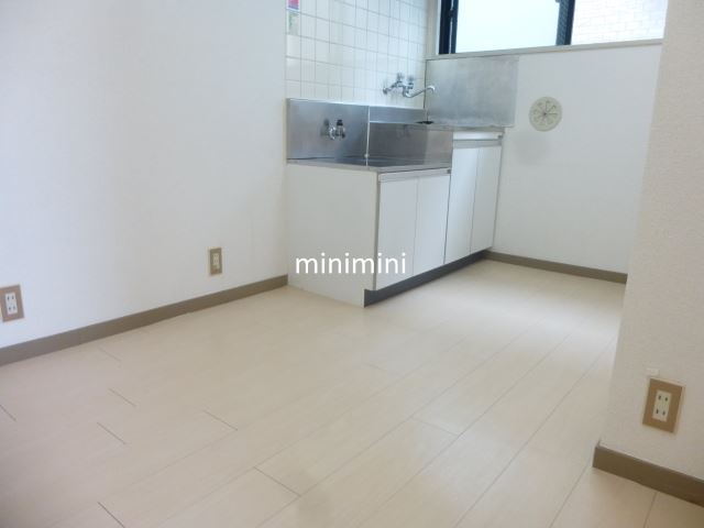 玄関　コンパクトな玄関です