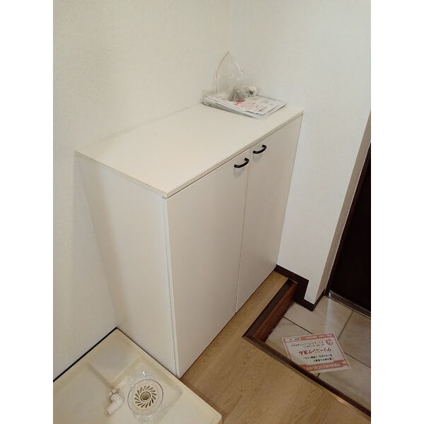玄関　別室の参考写真です。※現況優先