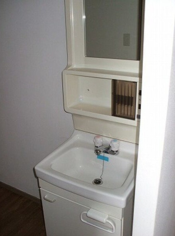 洗面設備　図面と現状に相違がある場合には現状を優先