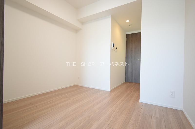 居室・リビング　反転タイプ