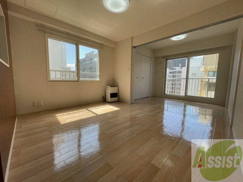 居室・リビング　広くてキレイなＬＤＫが広がっていて、充実した生活が送れそう。