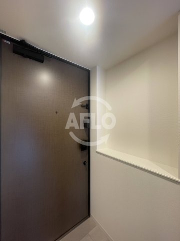玄関　コンフォリア新大阪宮原Q　玄関