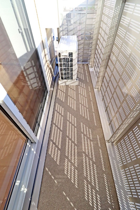 バルコニー　図面と現状に相違がある場合には現状を優先