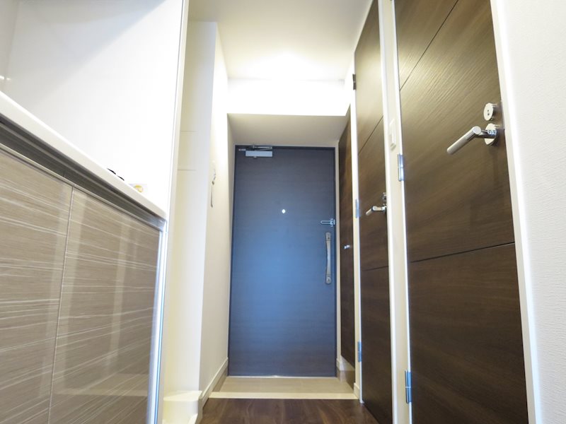 玄関　落ち着いた玄関です