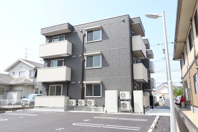 建物外観　建物外観