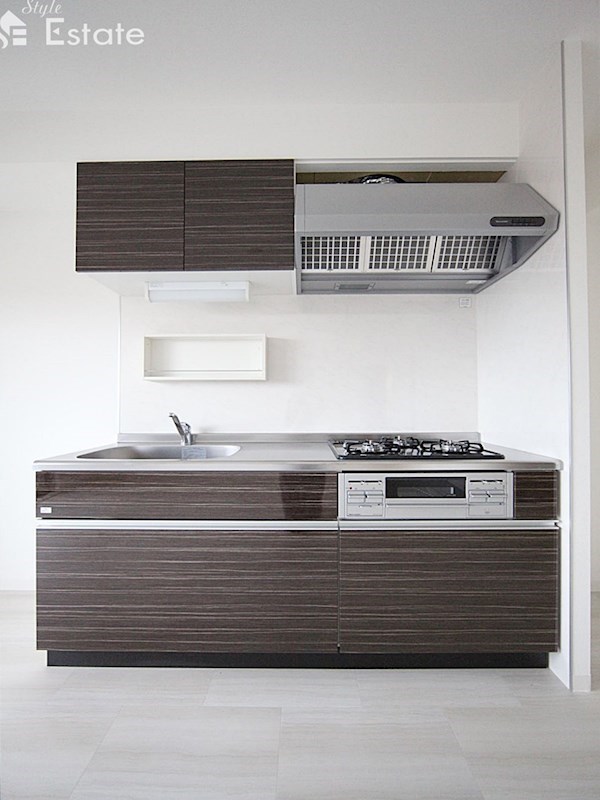 キッチン　システムキッチン（ガス3口・グリル）