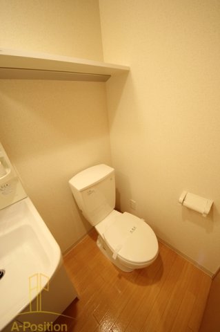 トイレ　エスリード野田阪神駅前