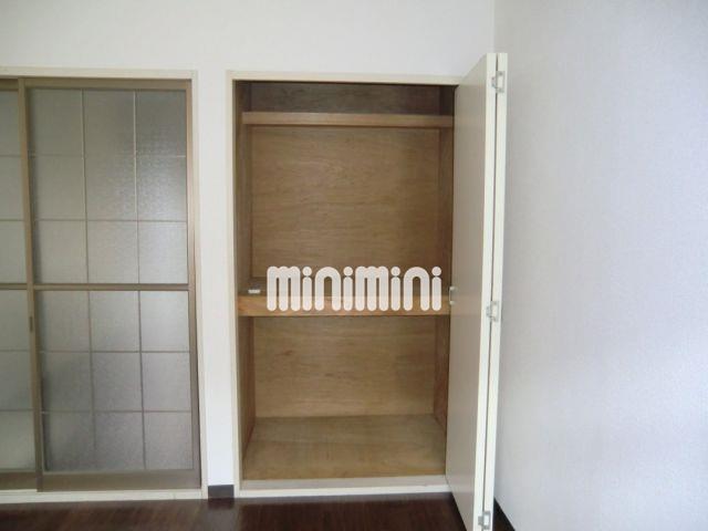 収納　３段に分かれているので収納もらくらく！