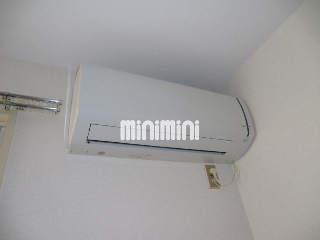 その他設備　一人暮らしに必須のエアコン付！