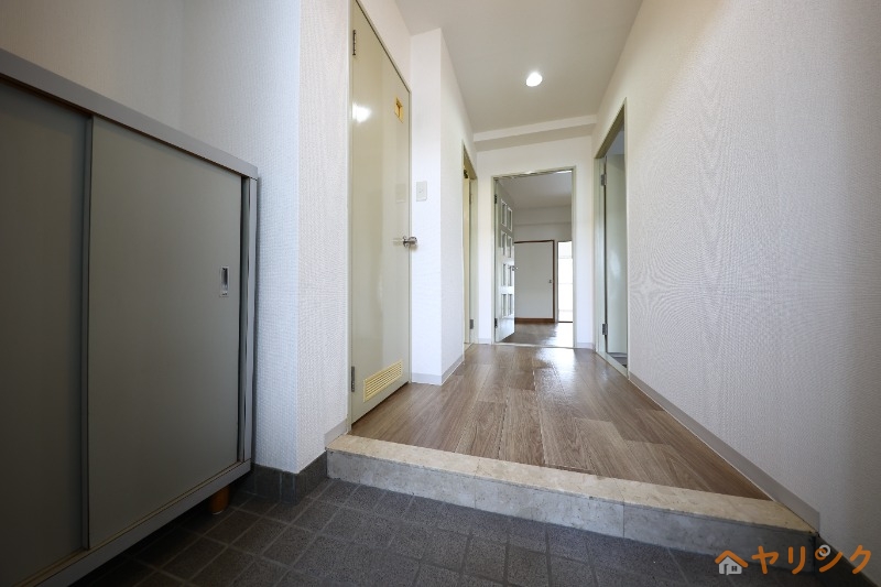 玄関　洋室（イメージ）