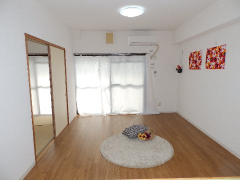 居室・リビング　室内（イメージ）