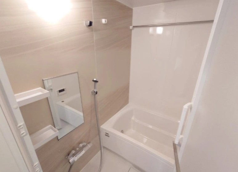 バス・シャワールーム　※こちらのお写真は他部屋になり参考写真です