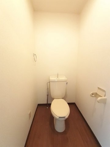 トイレ　清潔感のあるトイレです