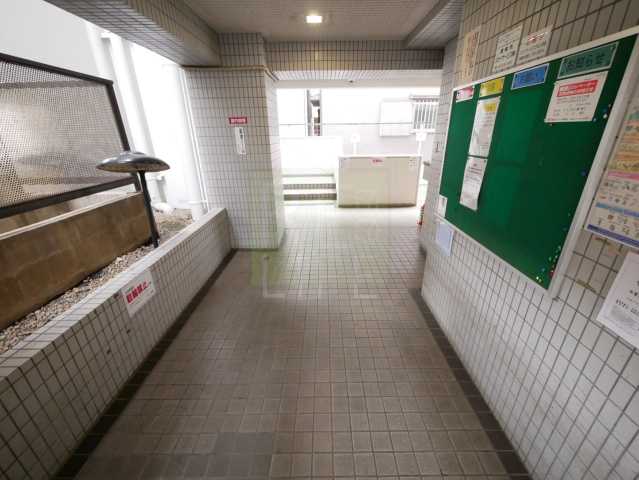 ロビー　リライフ浅草店