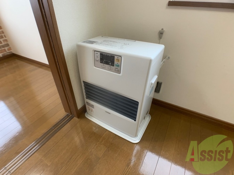 その他設備　灯油暖房です。札幌の寒い冬もこれで大丈夫！