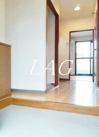 玄関　玄関です。