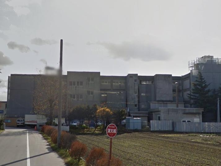 中学校　市川中学校（中学校）まで2800m