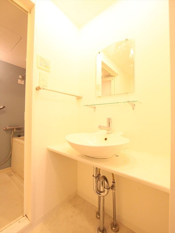 洗面設備　独立洗面台