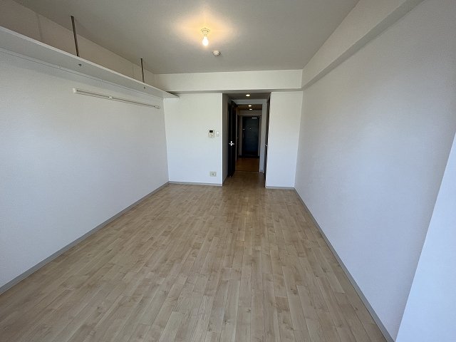 居室・リビング　エアコン付きなので年中快適です