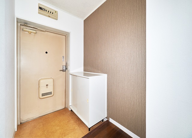 玄関　シューズボックスあります