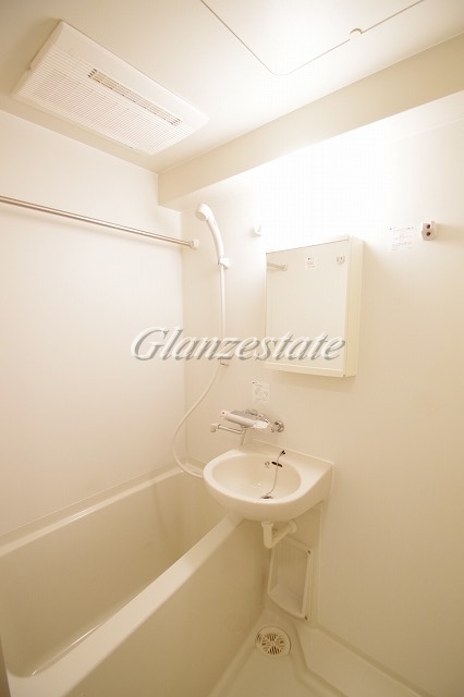 バス・シャワールーム　☆キレイなバスルーム☆