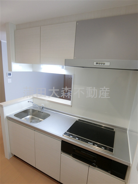 キッチン　3口IHグリル付システムキッチン