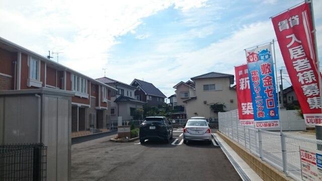 駐車場　駐車場完備です